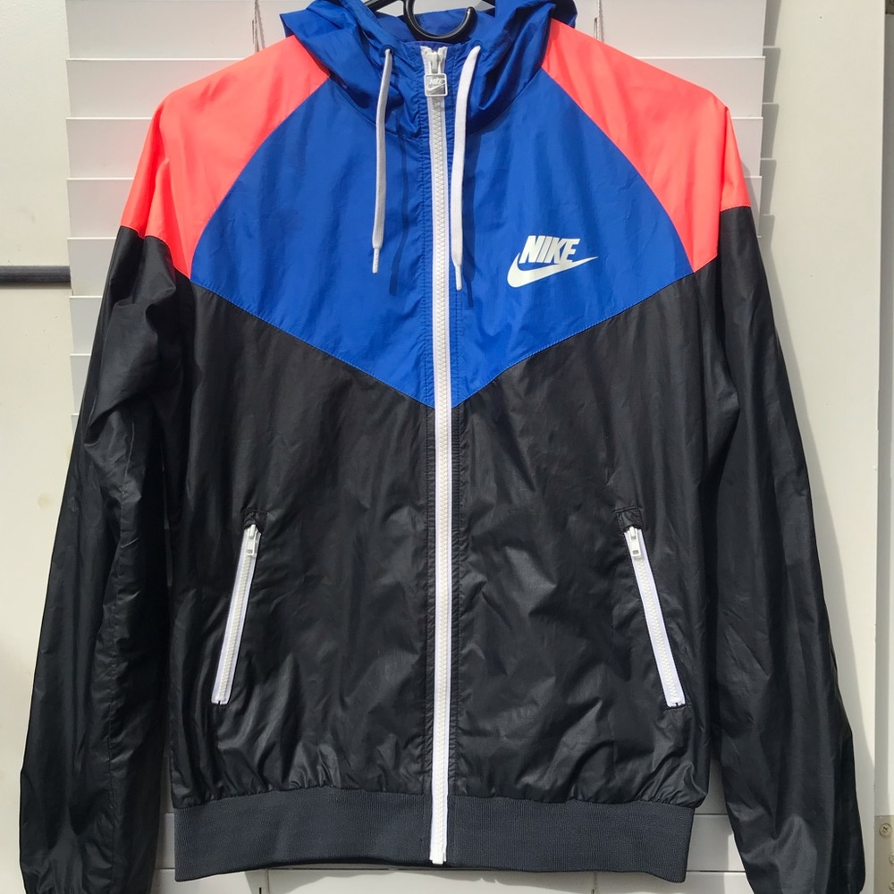 Nike Windrunner Jacket